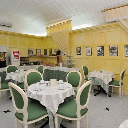 Hotel Virgilio Milan Luaran gambar