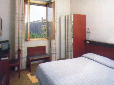 Hotel Virgilio Milan Luaran gambar